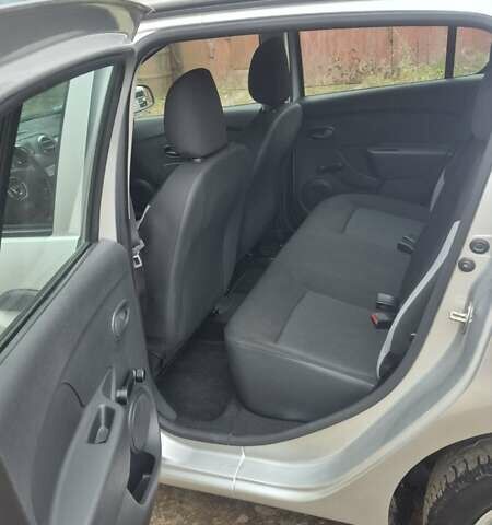 Серый Дачия Сандеро, объемом двигателя 1.15 л и пробегом 72 тыс. км за 6700 $, фото 16 на Automoto.ua