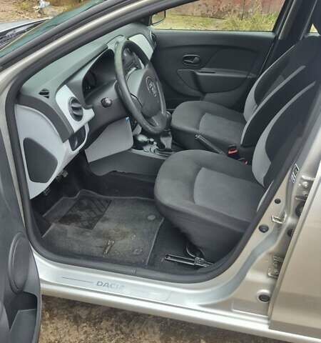 Серый Дачия Сандеро, объемом двигателя 1.15 л и пробегом 72 тыс. км за 6700 $, фото 18 на Automoto.ua