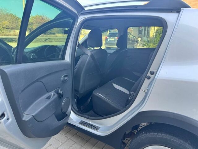 Сірий Дачія Sandero, об'ємом двигуна 1.5 л та пробігом 196 тис. км за 6800 $, фото 10 на Automoto.ua