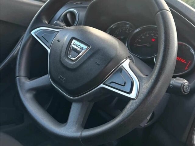 Серый Дачия Сандеро, объемом двигателя 1 л и пробегом 190 тыс. км за 5550 $, фото 7 на Automoto.ua