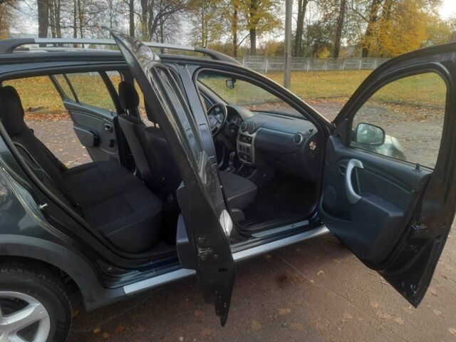 Дачия Сандеро 2010 в Кролевце на Automoto.ua Серый Дачия Сандеро, объемом двигателя 1.6 л и пробегом 230 тыс. км за 6800 $, фото 13 на Automoto.ua