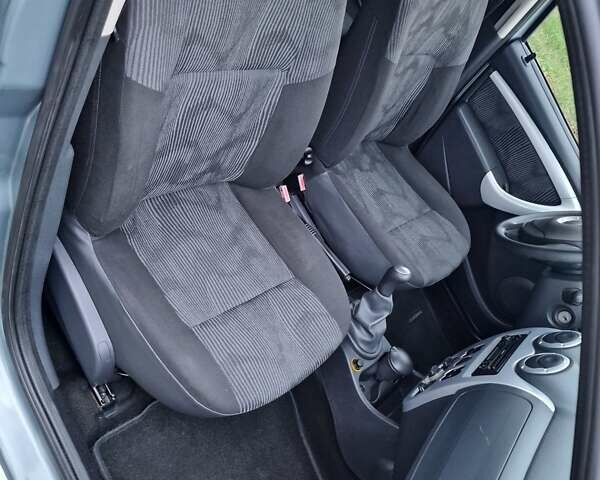 Сірий Дачія Sandero, об'ємом двигуна 1.6 л та пробігом 142 тис. км за 5599 $, фото 99 на Automoto.ua