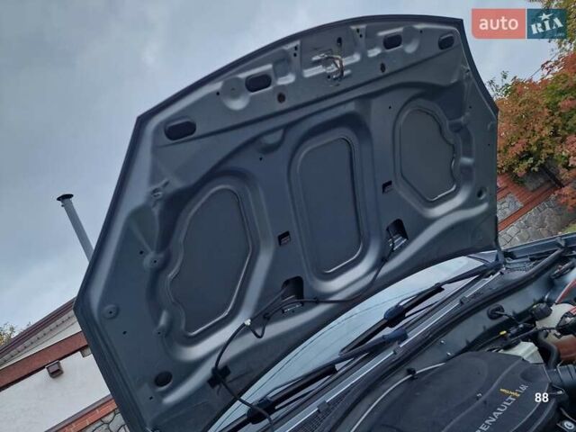Сірий Дачія Sandero, об'ємом двигуна 1.6 л та пробігом 142 тис. км за 5599 $, фото 105 на Automoto.ua