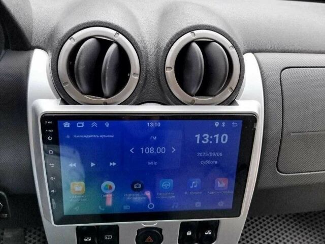 Сірий Дачія Sandero, об'ємом двигуна 1.6 л та пробігом 160 тис. км за 6600 $, фото 8 на Automoto.ua
