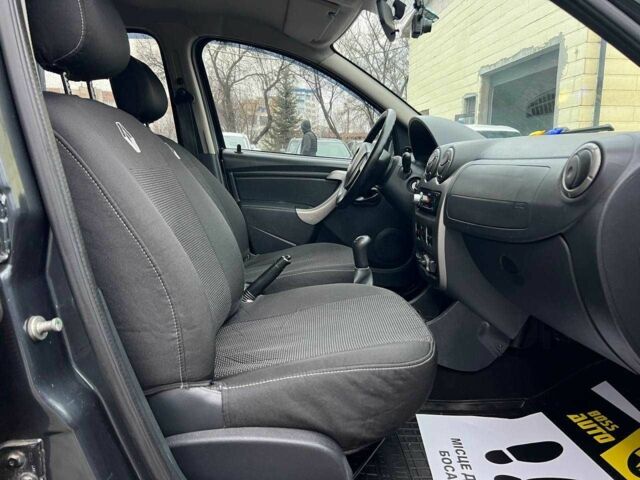 Серый Дачия Сандеро, объемом двигателя 1.6 л и пробегом 200 тыс. км за 6700 $, фото 17 на Automoto.ua