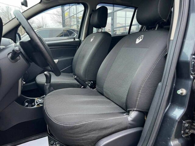 Серый Дачия Сандеро, объемом двигателя 1.6 л и пробегом 200 тыс. км за 6700 $, фото 9 на Automoto.ua