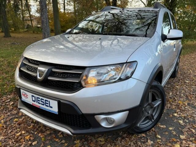 Серый Дачия Сандеро, объемом двигателя 1.5 л и пробегом 189 тыс. км за 5499 $, фото 2 на Automoto.ua