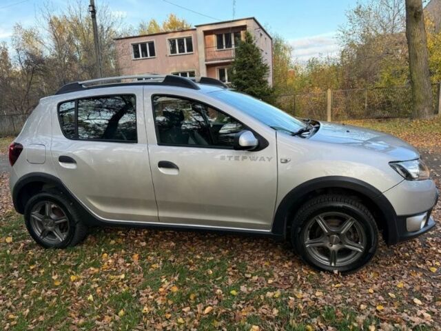 Серый Дачия Сандеро, объемом двигателя 1.5 л и пробегом 189 тыс. км за 5499 $, фото 5 на Automoto.ua