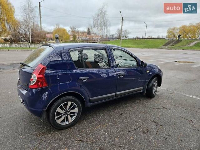 Синій Дачія Sandero, об'ємом двигуна 1.4 л та пробігом 171 тис. км за 4500 $, фото 4 на Automoto.ua