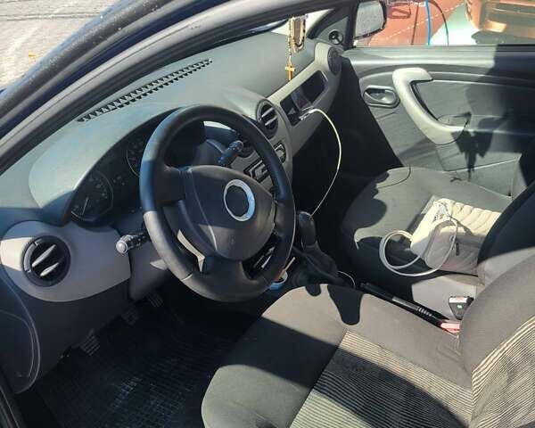 Синий Дачия Сандеро, объемом двигателя 1.4 л и пробегом 236 тыс. км за 3900 $, фото 8 на Automoto.ua