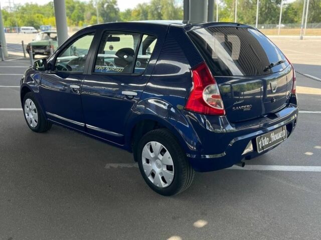 Синий Дачия Сандеро, объемом двигателя 0 л и пробегом 182 тыс. км за 4500 $, фото 4 на Automoto.ua