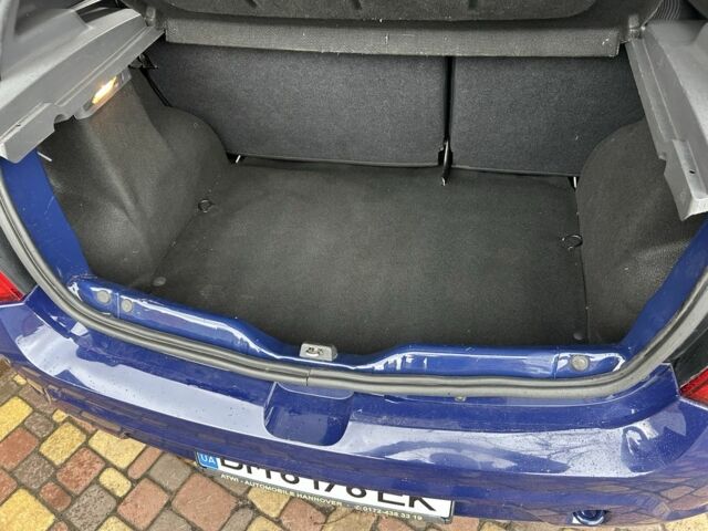 Синий Дачия Сандеро, объемом двигателя 1.4 л и пробегом 152 тыс. км за 3950 $, фото 14 на Automoto.ua