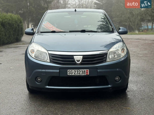 Синий Дачия Сандеро, объемом двигателя 1.6 л и пробегом 151 тыс. км за 5450 $, фото 2 на Automoto.ua