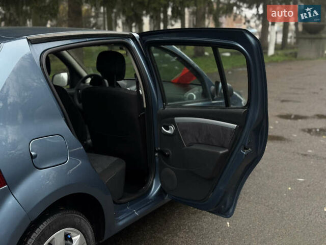 Синий Дачия Сандеро, объемом двигателя 1.6 л и пробегом 151 тыс. км за 5450 $, фото 18 на Automoto.ua