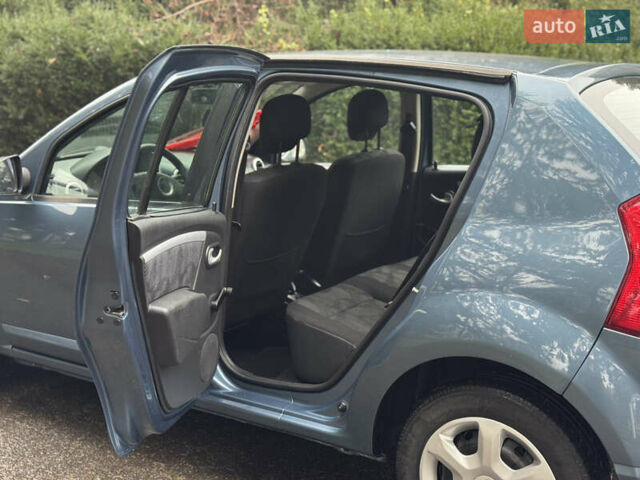 Синий Дачия Сандеро, объемом двигателя 1.6 л и пробегом 151 тыс. км за 5450 $, фото 14 на Automoto.ua