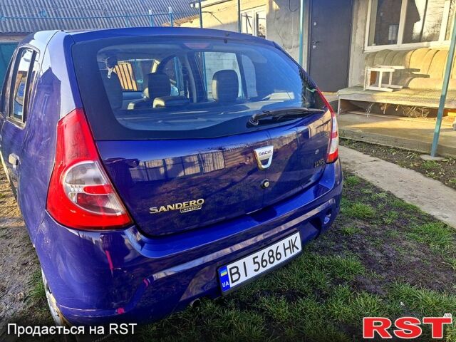 Синий Дачия Сандеро, объемом двигателя 1.4 л и пробегом 178 тыс. км за 3800 $, фото 2 на Automoto.ua