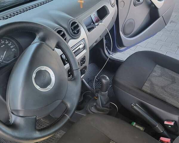 Синий Дачия Сандеро, объемом двигателя 1.4 л и пробегом 236 тыс. км за 3900 $, фото 5 на Automoto.ua