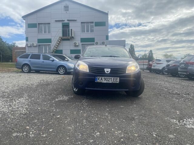 Синий Дачия Сандеро, объемом двигателя 1.4 л и пробегом 238 тыс. км за 3250 $, фото 2 на Automoto.ua