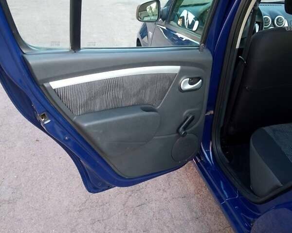 Синий Дачия Сандеро, объемом двигателя 1.4 л и пробегом 180 тыс. км за 4750 $, фото 19 на Automoto.ua