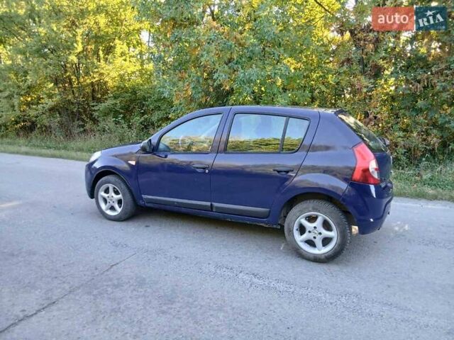 Синий Дачия Сандеро, объемом двигателя 1.5 л и пробегом 235 тыс. км за 3650 $, фото 6 на Automoto.ua
