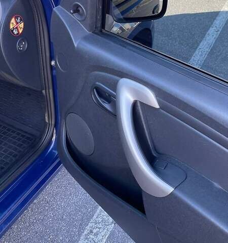 Синій Дачія Sandero, об'ємом двигуна 1.2 л та пробігом 146 тис. км за 4500 $, фото 9 на Automoto.ua