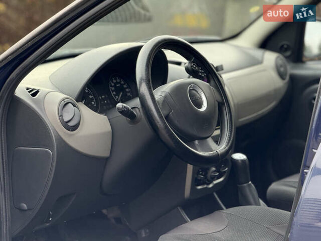 Синій Дачія Sandero, об'ємом двигуна 1.39 л та пробігом 265 тис. км за 3999 $, фото 25 на Automoto.ua