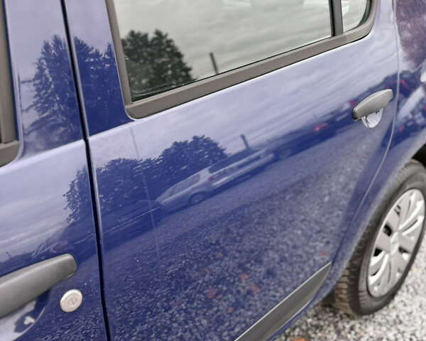 Синий Дачия Сандеро, объемом двигателя 1.2 л и пробегом 140 тыс. км за 4499 $, фото 56 на Automoto.ua