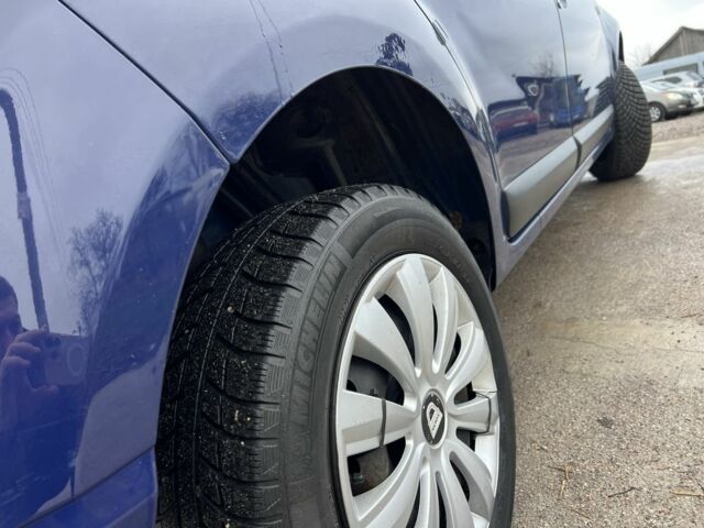 Синій Дачія Sandero, об'ємом двигуна 1.1 л та пробігом 165 тис. км за 3999 $, фото 9 на Automoto.ua