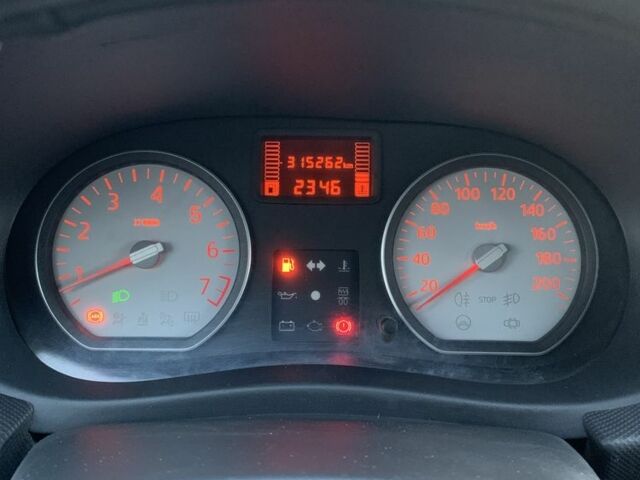 Синій Дачія Sandero, об'ємом двигуна 1.4 л та пробігом 300 тис. км за 2850 $, фото 16 на Automoto.ua