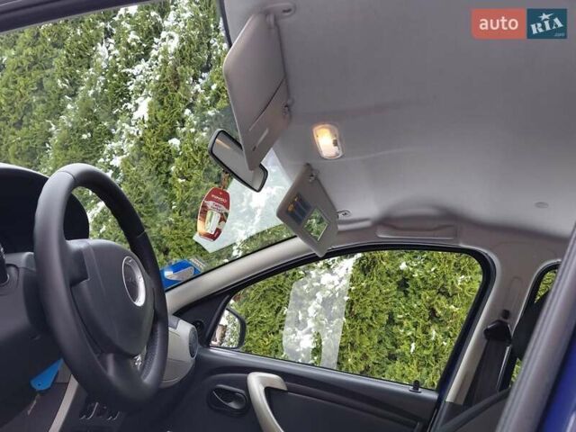 Синий Дачия Сандеро, объемом двигателя 1.4 л и пробегом 90 тыс. км за 4499 $, фото 83 на Automoto.ua