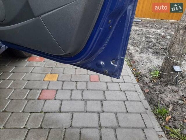 Синій Дачія Sandero, об'ємом двигуна 1.2 л та пробігом 156 тис. км за 4500 $, фото 13 на Automoto.ua