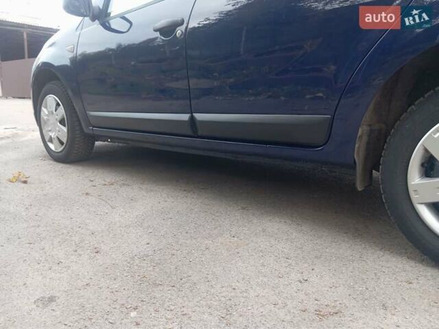 Синий Дачия Сандеро, объемом двигателя 1.2 л и пробегом 157 тыс. км за 4500 $, фото 3 на Automoto.ua