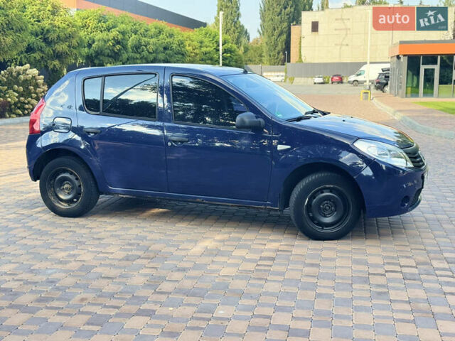 Синій Дачія Sandero, об'ємом двигуна 1.4 л та пробігом 190 тис. км за 2950 $, фото 17 на Automoto.ua