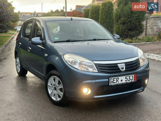Синій Дачія Sandero, об'ємом двигуна 1.4 л та пробігом 179 тис. км за 4599 $, фото 1 на Automoto.ua