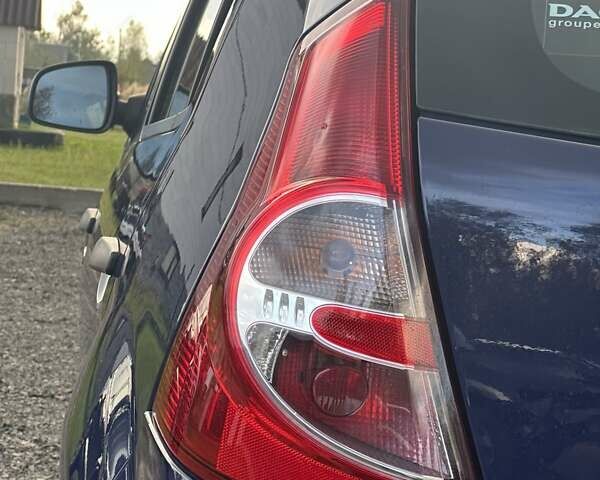 Синий Дачия Сандеро, объемом двигателя 1.4 л и пробегом 201 тыс. км за 4550 $, фото 15 на Automoto.ua