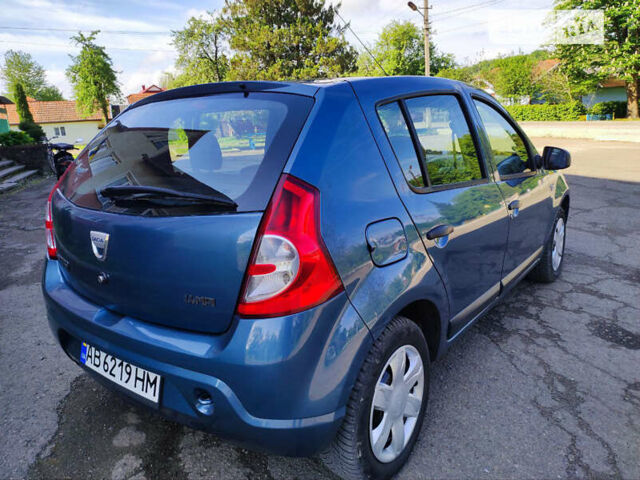 Синій Дачія Sandero, об'ємом двигуна 1.4 л та пробігом 150 тис. км за 4300 $, фото 3 на Automoto.ua