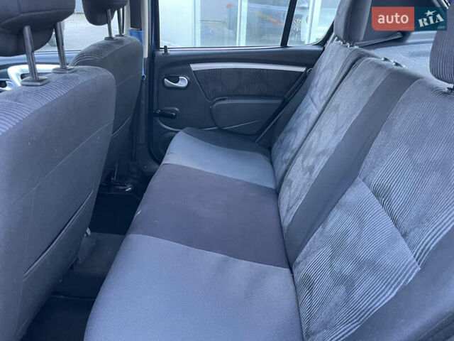 Синий Дачия Сандеро, объемом двигателя 1.4 л и пробегом 246 тыс. км за 4600 $, фото 11 на Automoto.ua