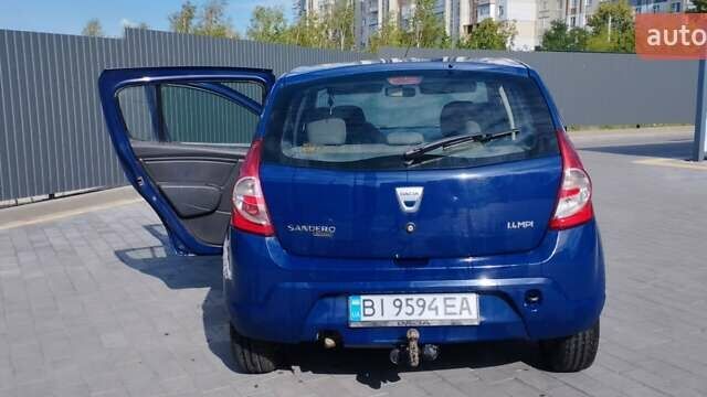 Синій Дачія Sandero, об'ємом двигуна 1.4 л та пробігом 191 тис. км за 4000 $, фото 6 на Automoto.ua