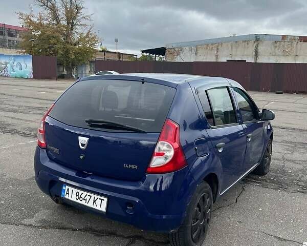 Синий Дачия Сандеро, объемом двигателя 1.39 л и пробегом 207 тыс. км за 4000 $, фото 3 на Automoto.ua