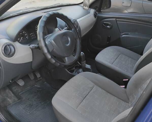 Синий Дачия Сандеро, объемом двигателя 1.4 л и пробегом 135 тыс. км за 4250 $, фото 11 на Automoto.ua