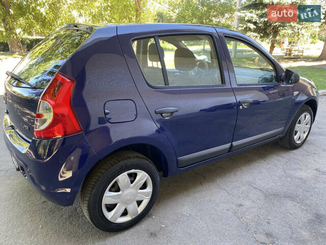 Синий Дачия Сандеро, объемом двигателя 1.4 л и пробегом 147 тыс. км за 4750 $, фото 7 на Automoto.ua
