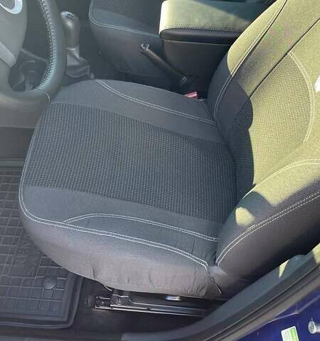 Синій Дачія Sandero, об'ємом двигуна 1.2 л та пробігом 146 тис. км за 4500 $, фото 6 на Automoto.ua