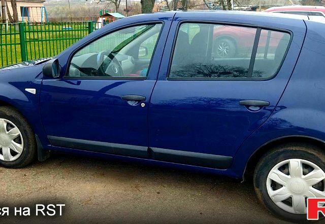 Синий Дачия Сандеро, объемом двигателя 1.4 л и пробегом 244 тыс. км за 5000 $, фото 3 на Automoto.ua