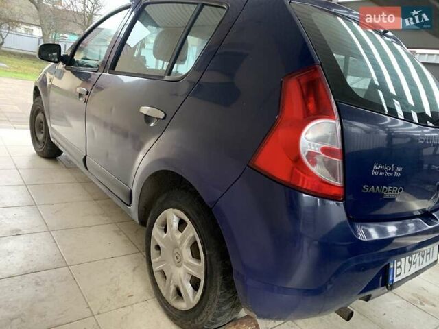 Синий Дачия Сандеро, объемом двигателя 1.4 л и пробегом 390 тыс. км за 3000 $, фото 2 на Automoto.ua