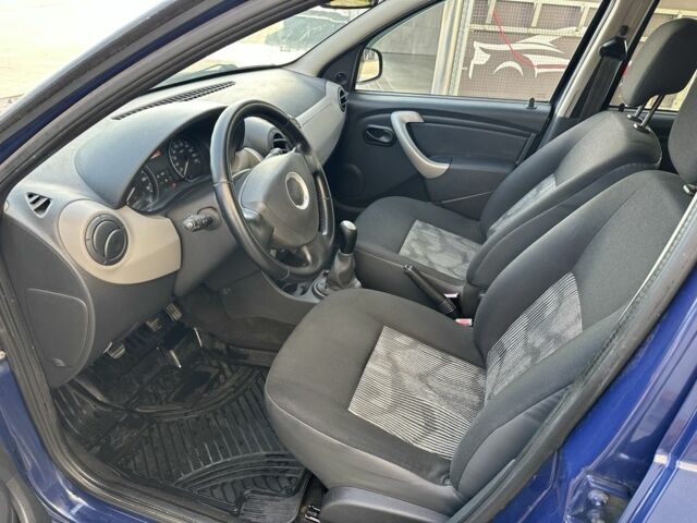 Синій Дачія Sandero, об'ємом двигуна 1.2 л та пробігом 215 тис. км за 3999 $, фото 11 на Automoto.ua