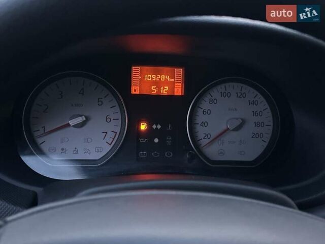 Синій Дачія Sandero, об'ємом двигуна 1.4 л та пробігом 109 тис. км за 4850 $, фото 16 на Automoto.ua