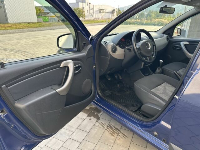Синій Дачія Sandero, об'ємом двигуна 1.2 л та пробігом 215 тис. км за 3999 $, фото 12 на Automoto.ua