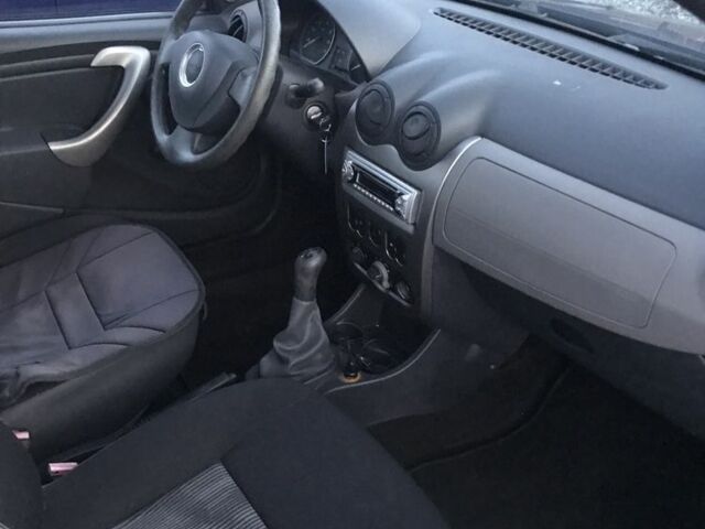 Дачія Sandero 2009 у Львові на Automoto.ua Синій Дачія Sandero, об'ємом двигуна 0 л та пробігом 90 тис. км за 4200 $, фото 5 на Automoto.ua