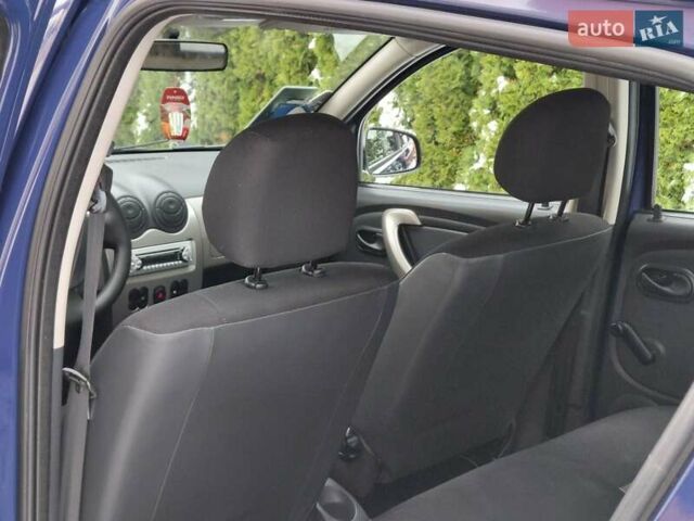 Синий Дачия Сандеро, объемом двигателя 1.4 л и пробегом 90 тыс. км за 4499 $, фото 55 на Automoto.ua