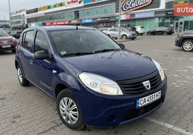 Синий Дачия Сандеро, объемом двигателя 1.4 л и пробегом 146 тыс. км за 3900 $, фото 10 на Automoto.ua